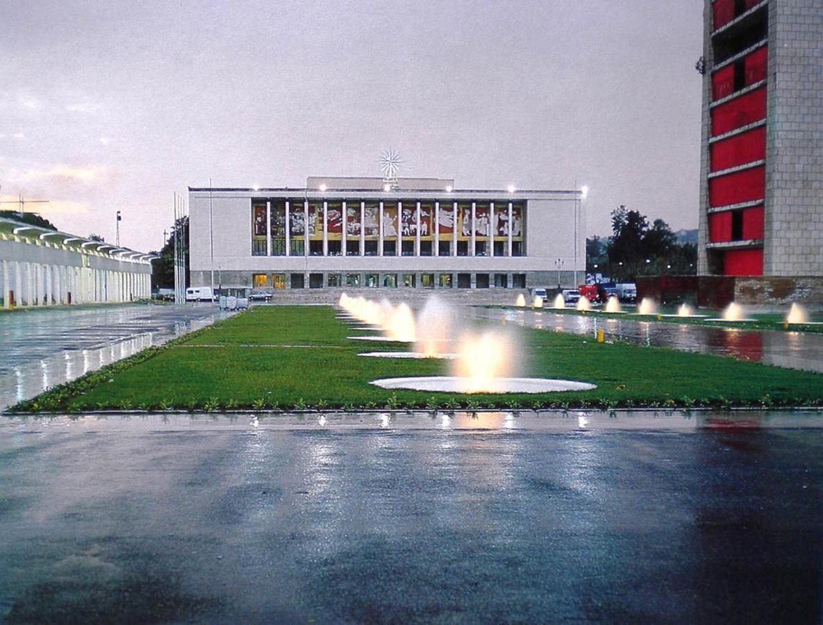 Отель La Branda Неаполь Экстерьер фото